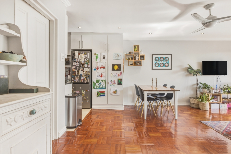 2 Bedroom Property for Sale in Oranjezicht Western Cape